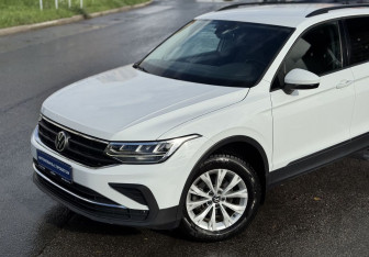 Подержанный автомобиль Volkswagen Tiguan 2021 года (5 фото)