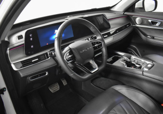 Подержанный автомобиль Chery Tiggo 8 Pro Max 2024 года (9 фото)