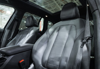 Подержанный автомобиль BMW X3 2021 года (22 фото)