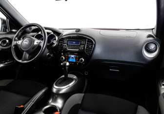 Подержанный автомобиль Nissan Juke 2018 года (9 фото)