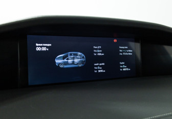 Подержанный автомобиль Changan UNI-K 2022 года (12 фото)