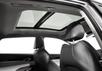 Подержанный автомобиль Geely Coolray 2023 года (18 фото)