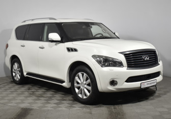 Подержанный автомобиль Infiniti QX56 2011 года (3 фото)