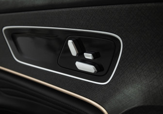 Подержанный автомобиль Jaecoo J8 2024 года (15 фото)