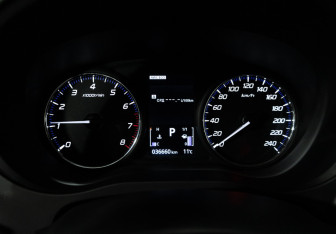 Подержанный автомобиль Mitsubishi Outlander 2021 года (12 фото)