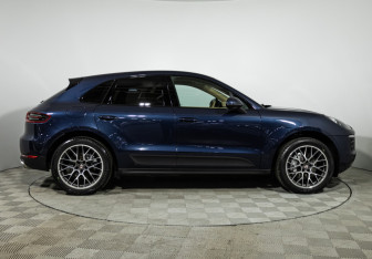 Подержанный автомобиль Porsche Macan 2015 года (4 фото)
