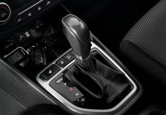 Подержанный автомобиль Hyundai Creta 2018 года (11 фото)