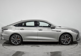 Подержанный автомобиль Chery Arrizo 8 2023 года (4 фото)