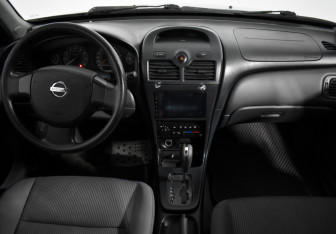 Подержанный автомобиль Nissan Almera Classic 2007 года (13 фото)