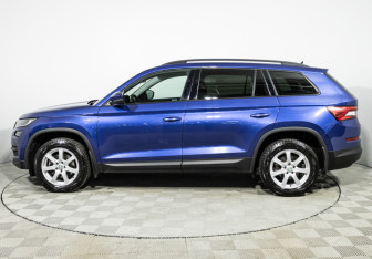 Подержанный автомобиль Skoda Kodiaq 2021 года (8 фото)
