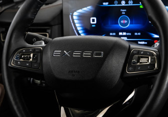 Подержанный автомобиль Exeed VX 2022 года (11 фото)