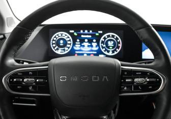 Подержанный автомобиль Omoda C5 2023 года (17 фото)