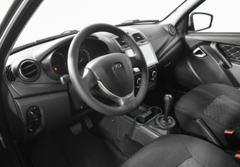 Подержанный автомобиль LADA (ВАЗ) Granta Liftback 2019 года (9 фото)