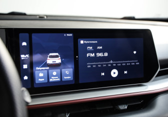 Подержанный автомобиль Geely Coolray 2023 года (9 фото)
