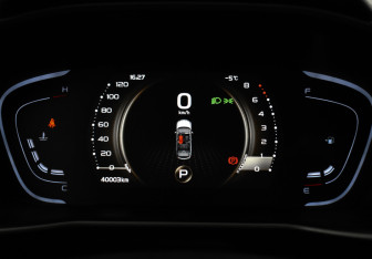 Подержанный автомобиль Belgee X50 2024 года (19 фото)