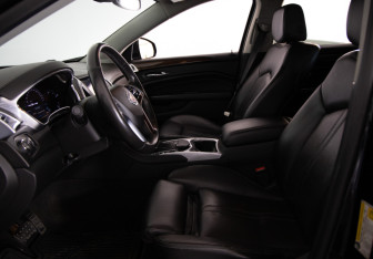 Подержанный автомобиль Cadillac SRX 2013 года (14 фото)