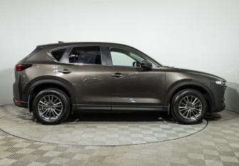 Подержанный автомобиль Mazda CX-5 2018 года (4 фото)