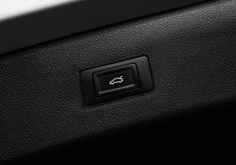 Подержанный автомобиль Soueast DX8S 2022 года (19 фото)