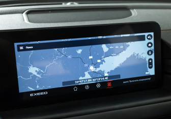 Подержанный автомобиль Exeed TXL 2023 года (17 фото)