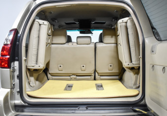 Подержанный автомобиль Lexus GX 2008 года (20 фото)