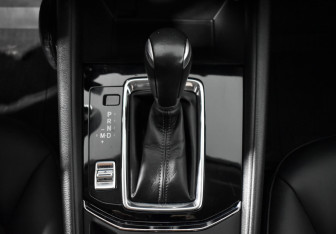 Подержанный автомобиль Mazda CX-5 2020 года (11 фото)