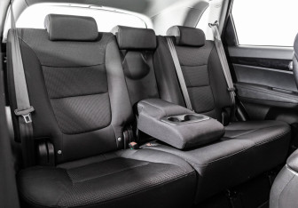 Подержанный автомобиль Kia Sorento 2017 года (18 фото)