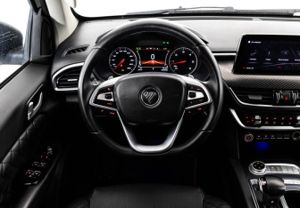Подержанный автомобиль Foton Tunland G7 2024 года (12 фото)