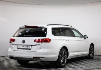 Подержанный автомобиль Volkswagen Passat Wagon 2016 года (5 фото)