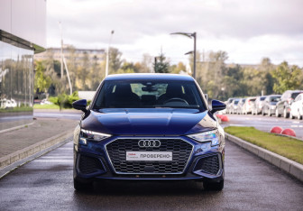Подержанный автомобиль Audi A3 Sedan 2021 года (4 фото)