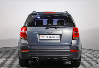Подержанный автомобиль Chevrolet Captiva 2013 года (5 фото)