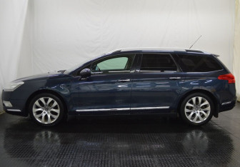 Подержанный автомобиль Citroen C5 Wagon 2009 года (8 фото)