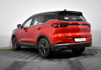 Подержанный автомобиль Chery Tiggo 7 Pro 2022 года (7 фото)
