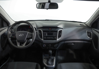 Подержанный автомобиль Hyundai Creta 2020 года (9 фото)