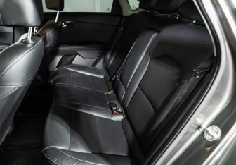 Подержанный автомобиль Kia Cerato Sedan 2019 года (10 фото)