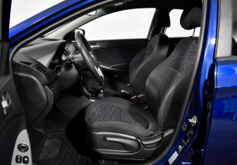 Подержанный автомобиль Hyundai Solaris Sedan 2015 года (10 фото)