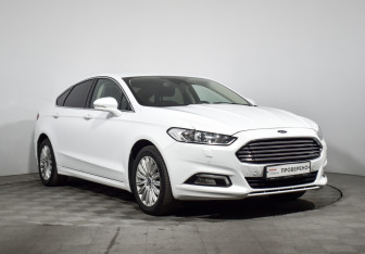 Подержанный автомобиль Ford Mondeo Sedan 2019 года (3 фото)