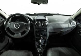 Подержанный автомобиль LADA (ВАЗ) Largus Wagon 2014 года (13 фото)