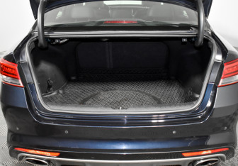 Подержанный автомобиль Kia Optima Sedan 2016 года (24 фото)