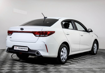 Подержанный автомобиль Kia Rio Sedan 2021 года (4 фото)
