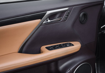 Подержанный автомобиль Lexus RX 2016 года (27 фото)