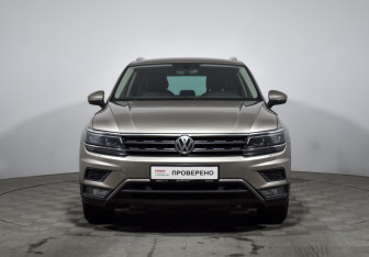 Подержанный автомобиль Volkswagen Tiguan 2017 года (2 фото)