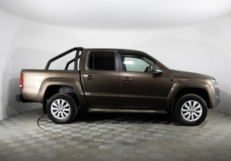Подержанный автомобиль Volkswagen Amarok 2013 года (4 фото)