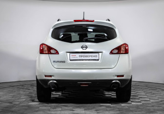 Подержанный автомобиль Nissan Murano Suv 2010 года (6 фото)