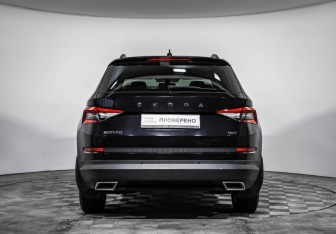 Подержанный автомобиль Skoda Kodiaq 2020 года (6 фото)