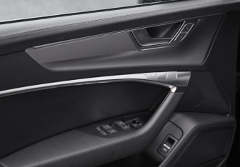 Подержанный автомобиль Audi A6 Sedan 2021 года (28 фото)