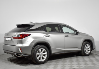 Подержанный автомобиль Lexus RX 2017 года (5 фото)