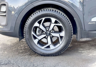 Подержанный автомобиль Kia Sportage 2020 года (9 фото)