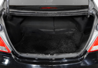 Подержанный автомобиль Hyundai Solaris Sedan 2016 года (25 фото)