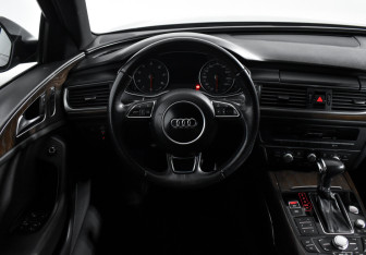 Подержанный автомобиль Audi A6 Sedan 2014 года (16 фото)