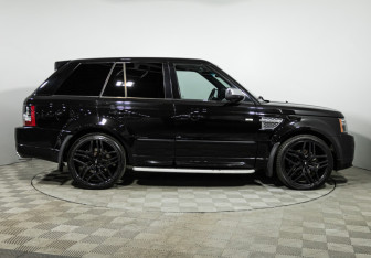 Подержанный автомобиль Land Rover Range Rover Sport 2012 года (4 фото)